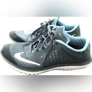 Women’s blue nikes size 8.5